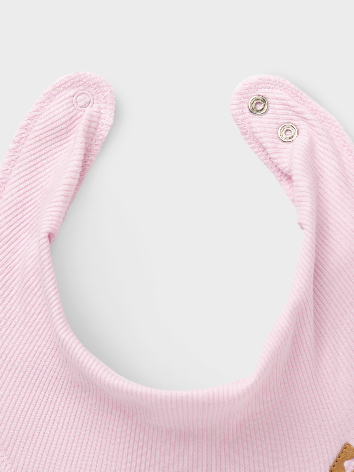 model_shot-front_full